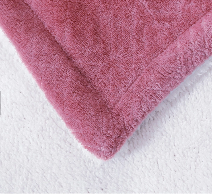 100% Polyester Flannel, Polar Fleece Coral Skin and Other Single-Layer and Double-Layer Throw Blankets with Soft Sherpa